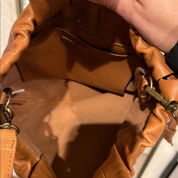 Madewell Tan Crossbody Bag - Picture 5 of 6
